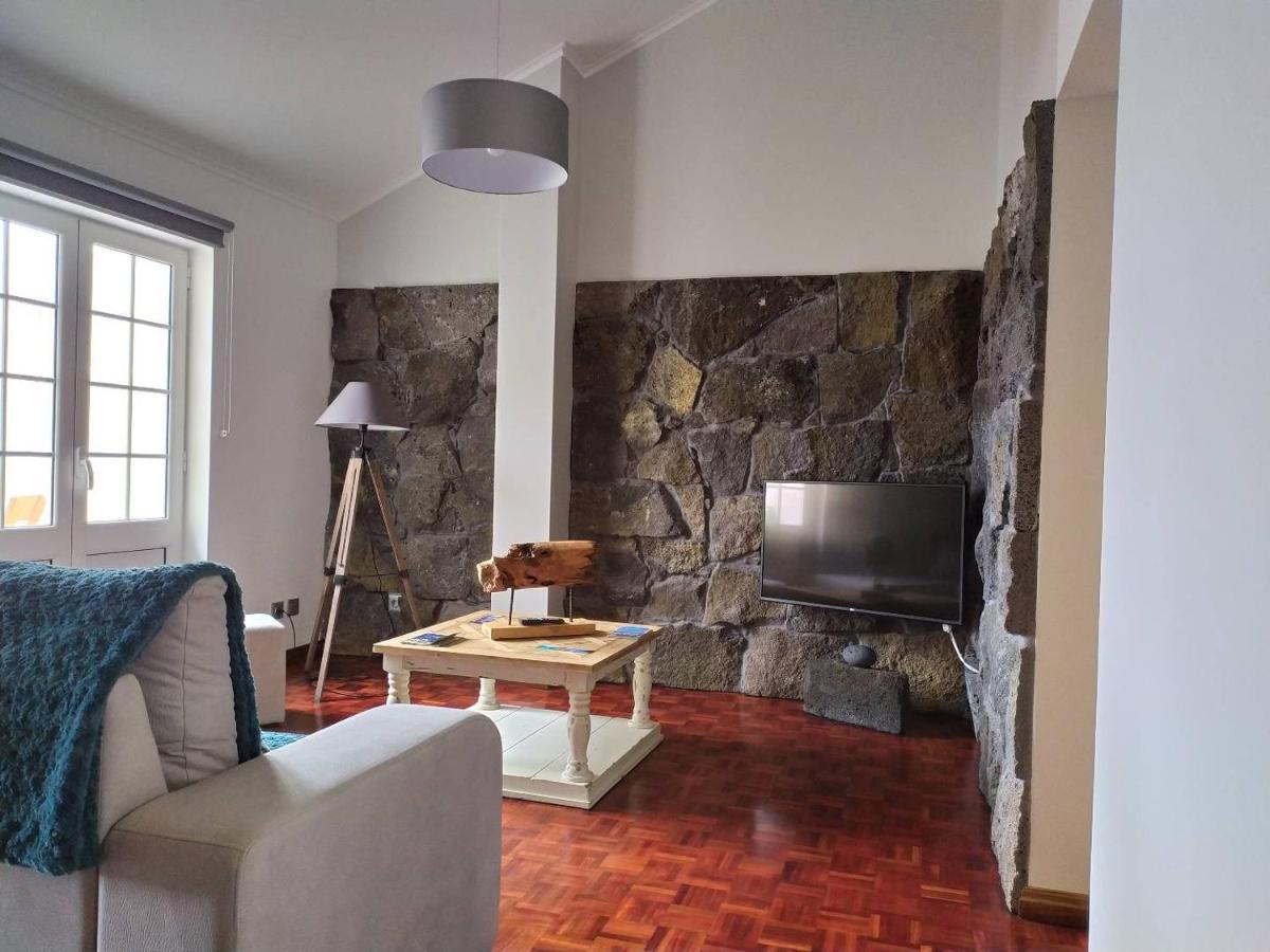 Margarida House - Stone Apartment Рибейра-Гранди Экстерьер фото
